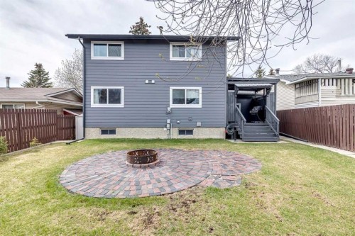 1848 38 Street Ne, Calgary, AB - Outdoor