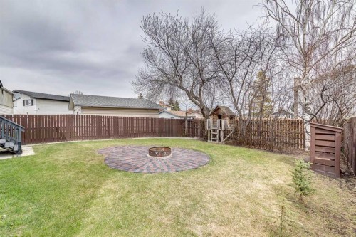 1848 38 Street Ne, Calgary, AB - Outdoor