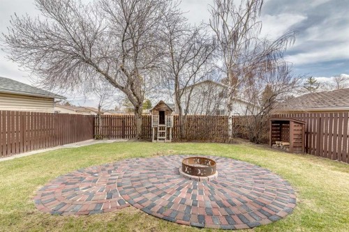1848 38 Street Ne, Calgary, AB - Outdoor