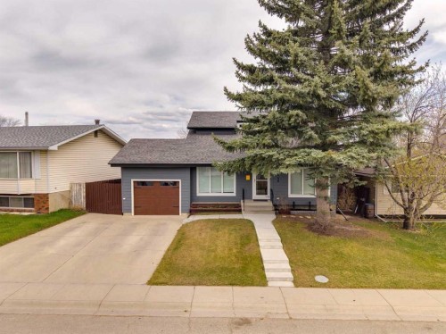 1848 38 Street Ne, Calgary, AB - Outdoor With Facade