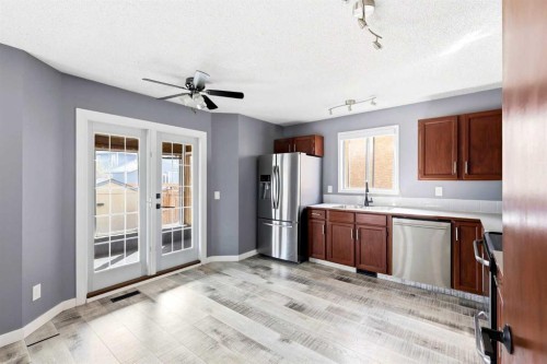 212 Harvest Wood Way Ne, Calgary, AB - Indoor Photo Showing Kitchen With Stainless Steel Kitchen