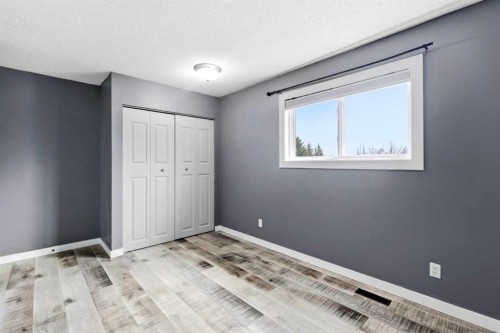 212 Harvest Wood Way Ne, Calgary, AB - Indoor Photo Showing Other Room