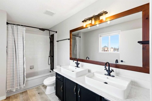 212 Harvest Wood Way Ne, Calgary, AB - Indoor Photo Showing Bathroom
