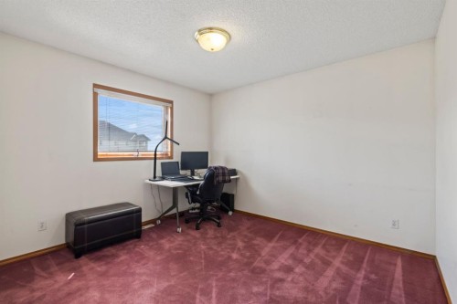 87 Applefield Close Se, Calgary, AB - Indoor Photo Showing Office