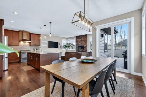28 Walden View Se, Calgary, AB - Indoor