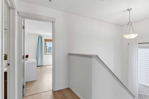 69 Everoak Circle Sw, Calgary, AB - Indoor Photo Showing Other Room