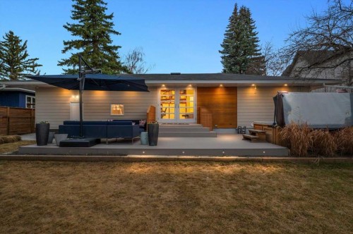 4208 15 Street Sw, Calgary, AB - Outdoor With Deck Patio Veranda