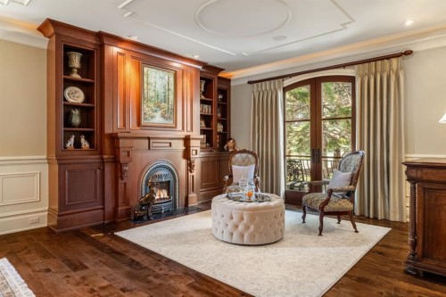 12231 Lake Louise Way Se, Calgary, AB - Indoor With Fireplace