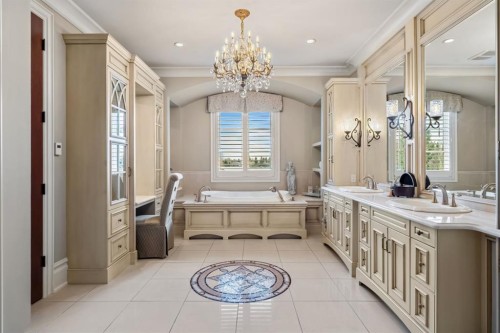 12231 Lake Louise Way Se, Calgary, AB - Indoor Photo Showing Bathroom