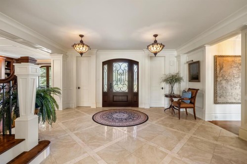 12231 Lake Louise Way Se, Calgary, AB - Indoor Photo Showing Other Room