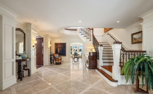12231 Lake Louise Way Se, Calgary, AB - Indoor Photo Showing Other Room