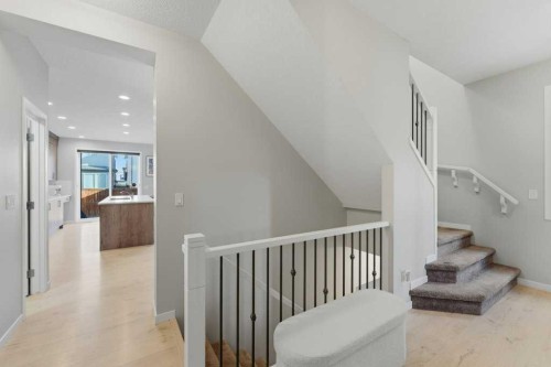 34 Walgrove Link Se, Calgary, AB - Indoor Photo Showing Other Room