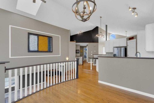 63 Mt Assiniboine Circle Se, Calgary, AB - Indoor