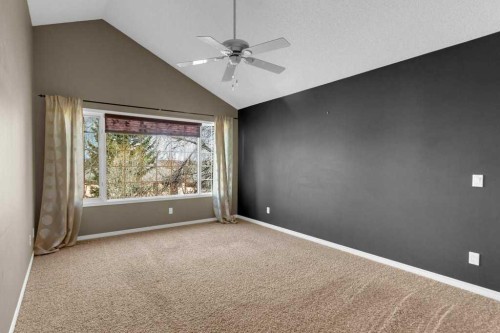 63 Mt Assiniboine Circle Se, Calgary, AB - Indoor Photo Showing Other Room