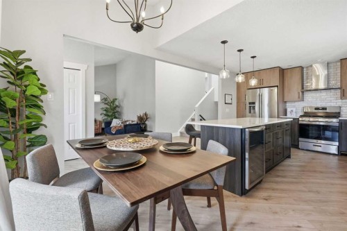 71 Woodfield Drive Sw, Calgary, AB - Indoor
