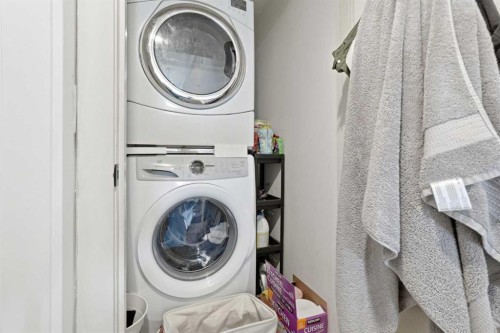 71 Woodfield Drive Sw, Calgary, AB - Indoor Photo Showing Laundry Room