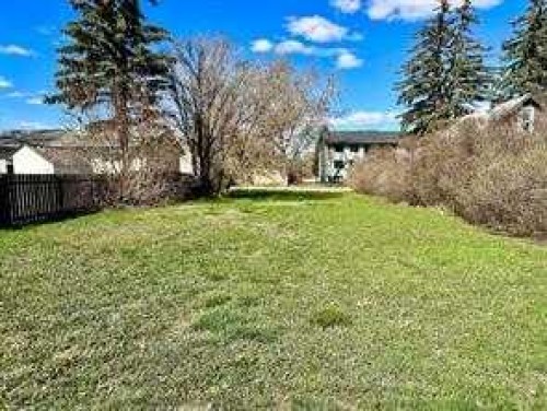 511 1A Avenue, Brooks, AB 