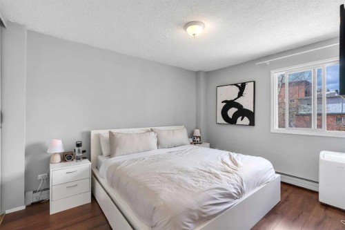 307-903 19 Avenue Sw, Calgary, AB - Indoor Photo Showing Bedroom