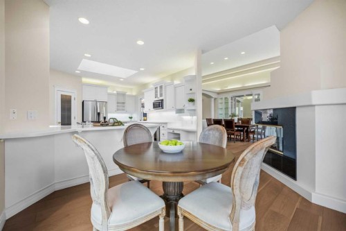 12820 Canso Crescent Sw, Calgary, AB - Indoor Photo Showing Dining Room