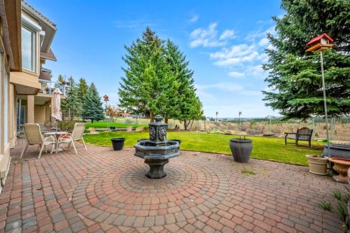 12820 Canso Crescent Sw, Calgary, AB - Outdoor