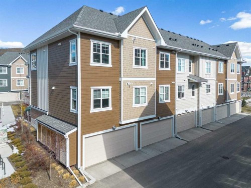 306 Cranbrook Walk Se, Calgary, AB - Outdoor