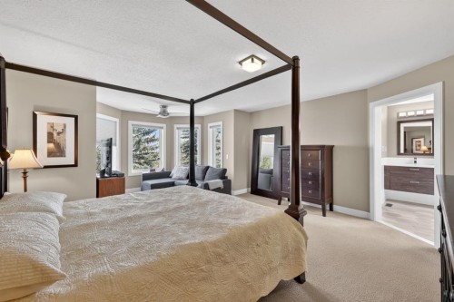 222 Diamond Drive Se, Calgary, AB - Indoor Photo Showing Bedroom
