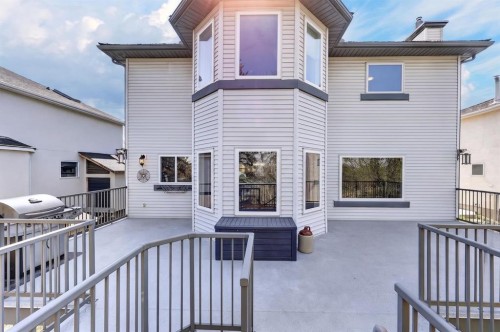 222 Diamond Drive Se, Calgary, AB - Outdoor With Deck Patio Veranda With Exterior