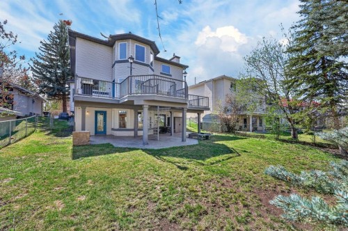 222 Diamond Drive Se, Calgary, AB - Outdoor With Deck Patio Veranda
