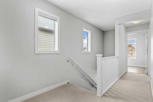 86 Copperpond Heights Se, Calgary, AB - Indoor Photo Showing Other Room
