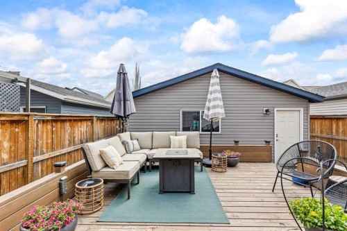 86 Copperpond Heights Se, Calgary, AB - Outdoor With Deck Patio Veranda With Exterior