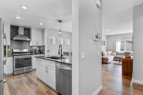 86 Copperpond Heights Se, Calgary, AB - Indoor Photo Showing Kitchen With Upgraded Kitchen