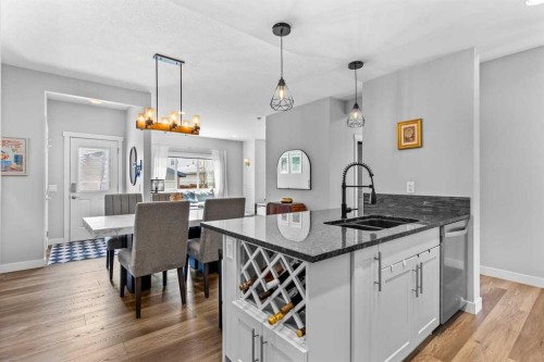 86 Copperpond Heights Se, Calgary, AB - Indoor