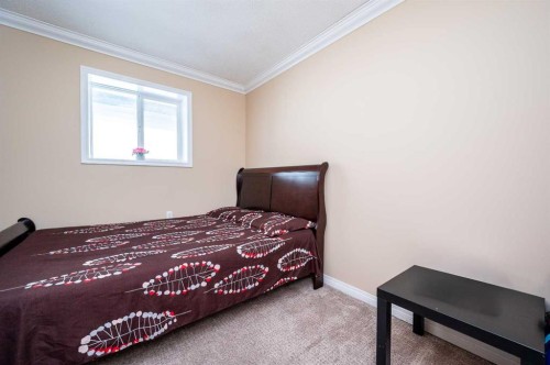 57 Skyview Point Common Ne, Calgary, AB - Indoor Photo Showing Bedroom