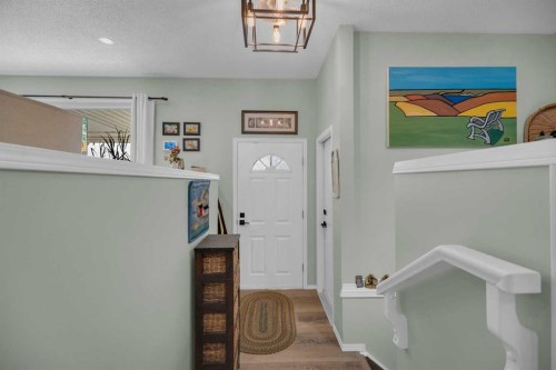 2-717 Centre Street, Vulcan, AB - Indoor Photo Showing Other Room