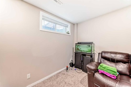 32 Saddlebrook Place Ne, Calgary, AB - Indoor Photo Showing Other Room