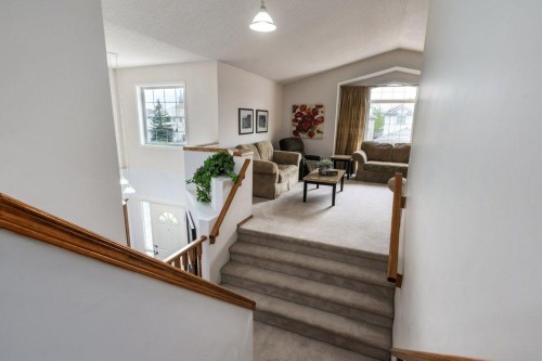 2 Springbank Crescent Sw, Calgary, AB 