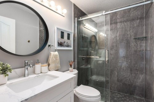 2 Springbank Crescent Sw, Calgary, AB 