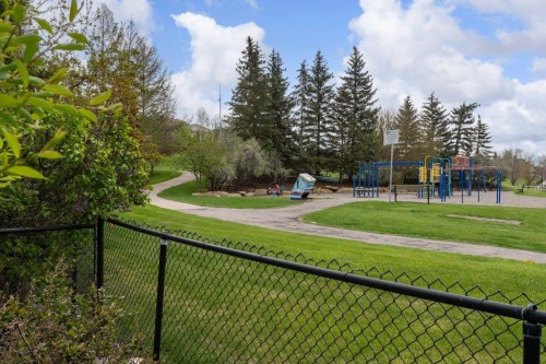 2 Springbank Crescent Sw, Calgary, AB 