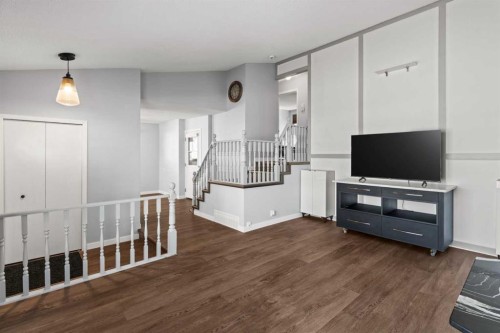 5811 Templehill Road Ne, Calgary, AB - Indoor
