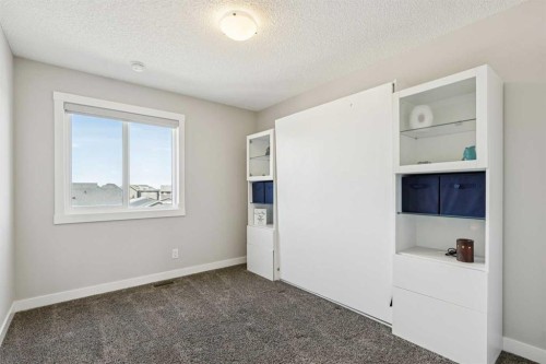 288 Lucas Avenue, Calgary, AB - Indoor Photo Showing Other Room