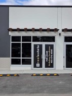 205-110 Corner Meadows Manor NE Calgary, AB T3N 1Y1