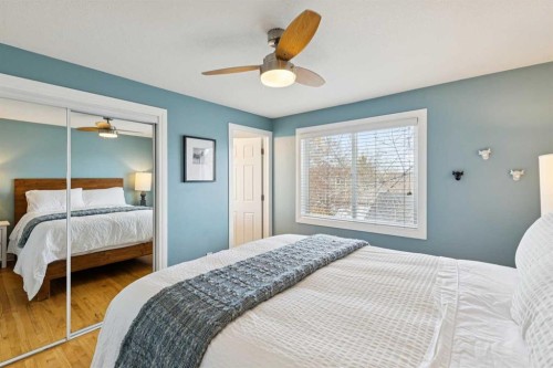 4324 Passchendaele Road Sw, Calgary, AB - Indoor Photo Showing Bedroom