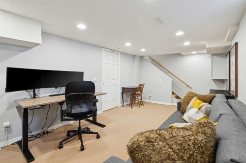 4324 Passchendaele Road Sw, Calgary, AB - Indoor