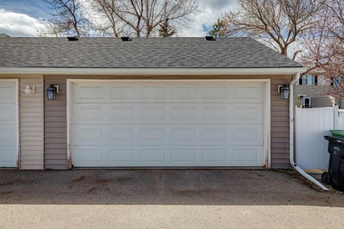 4324 Passchendaele Road Sw, Calgary, AB - Outdoor With Exterior