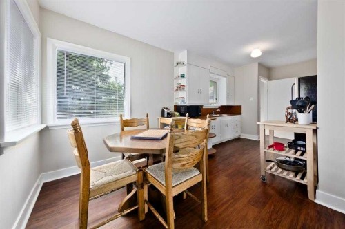 617 17 Avenue Ne, Calgary, AB - Indoor Photo Showing Dining Room