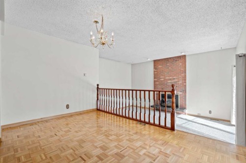 5220 Grove Hill Road Sw, Calgary, AB - Indoor Photo Showing Other Room