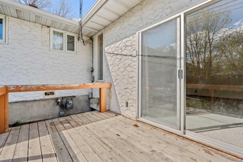5220 Grove Hill Road Sw, Calgary, AB - Outdoor With Exterior