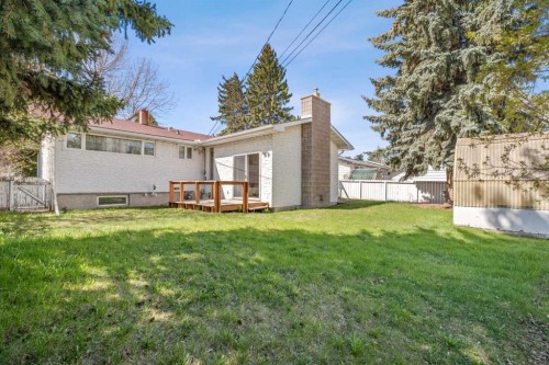 5220 Grove Hill Road Sw, Calgary, AB - Outdoor