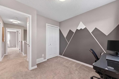 64 Masters Link Se, Calgary, AB - Indoor Photo Showing Gym Room