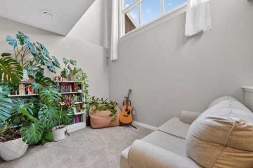 64 Masters Link Se, Calgary, AB - Indoor Photo Showing Bedroom